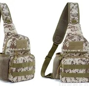 mochila, um tipo de bolsa menor projetada para ser carregada nas costas